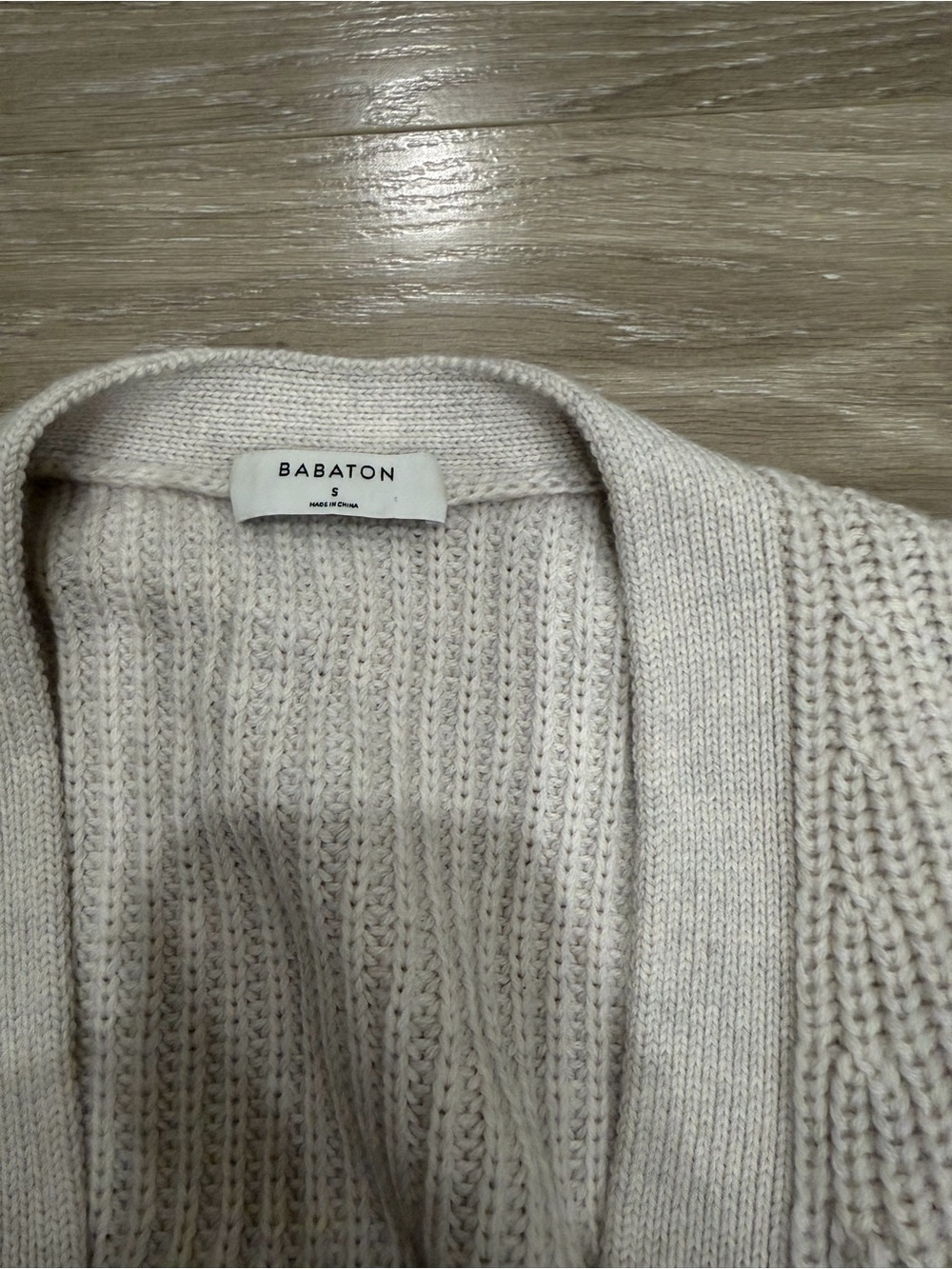 Aritzia Cardigan Sweater - Picture 2 of 6